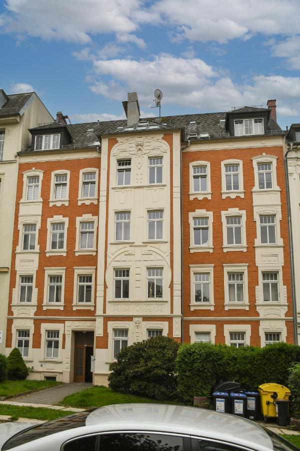 Moderne Ferienwohnung In Direkter Naehe Zur Uni, Netflix Gratis, Wlan, Waschmaschine, Geschirrspueler, Zentrum, Chemnitz Exterior foto
